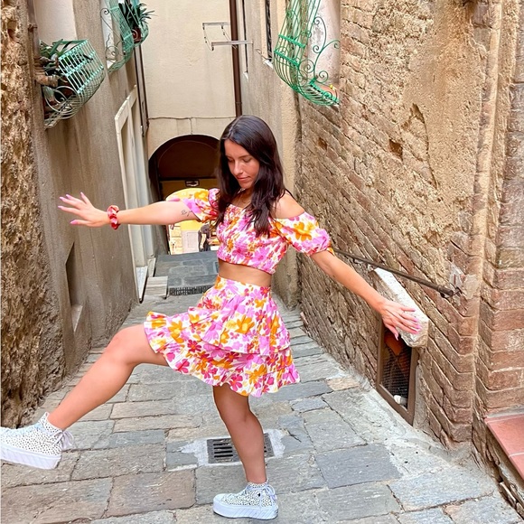 π welcome to my closet π - Picture 9 of 10